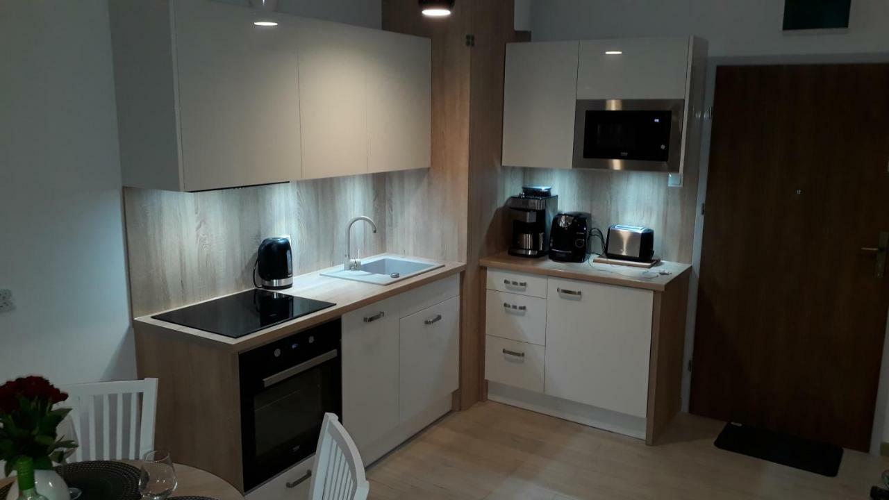 Apartament Oliwka Z Prywatnym Miejscem Postojowym Kołobrzeg Kültér fotó