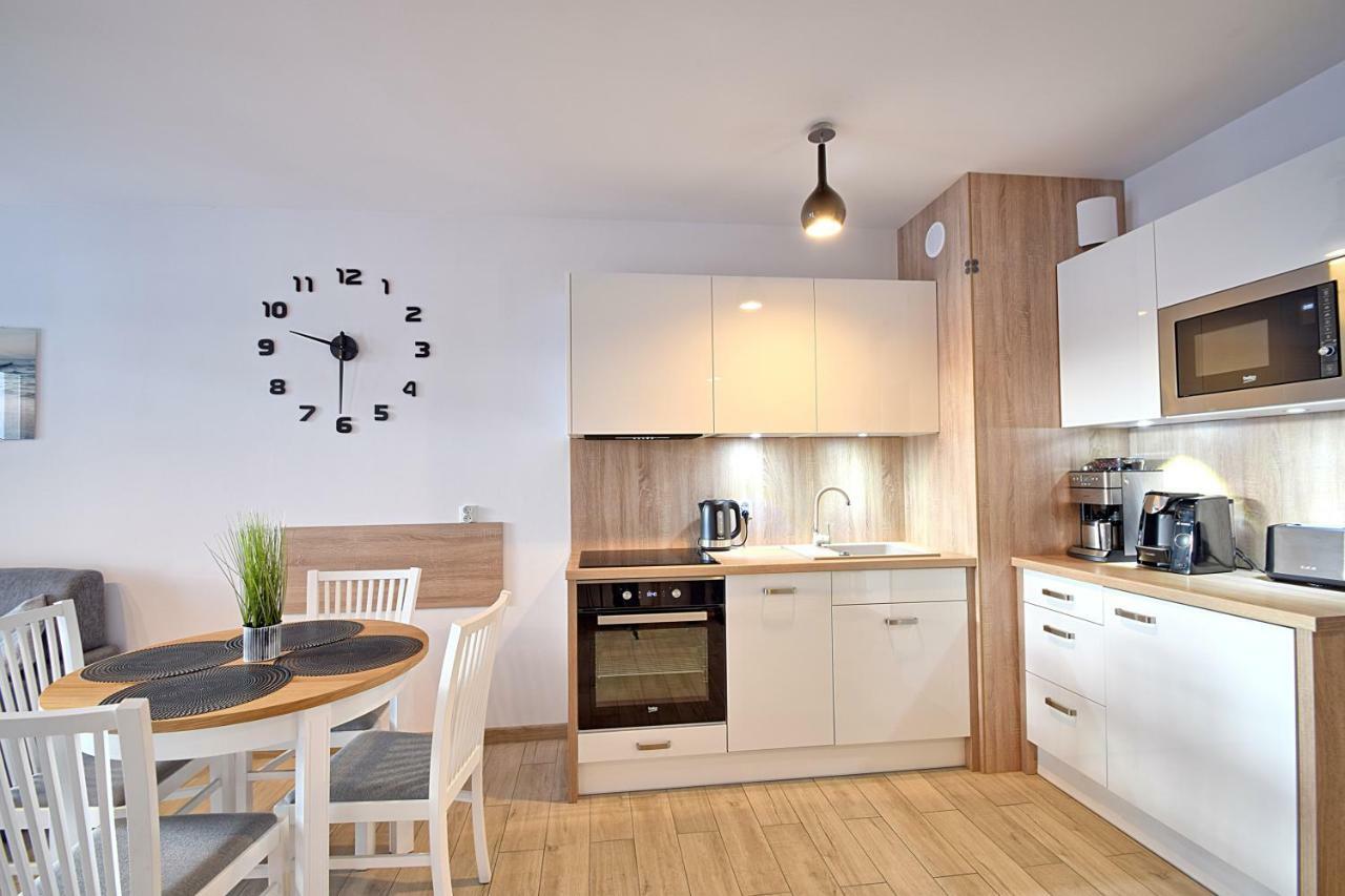 Apartament Oliwka Z Prywatnym Miejscem Postojowym Kołobrzeg Kültér fotó