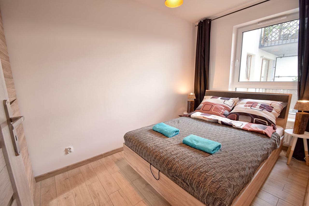 Apartament Oliwka Z Prywatnym Miejscem Postojowym Kołobrzeg Kültér fotó