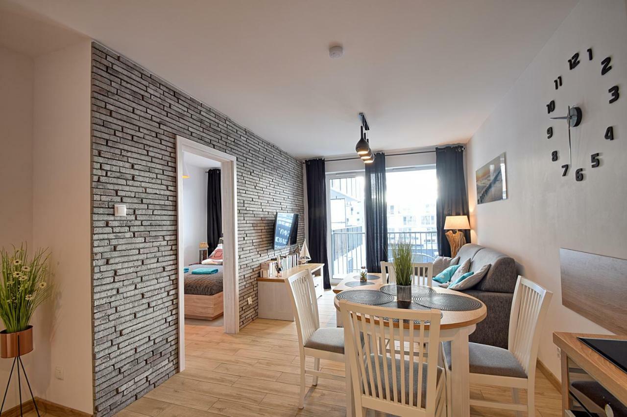 Apartament Oliwka Z Prywatnym Miejscem Postojowym Kołobrzeg Kültér fotó